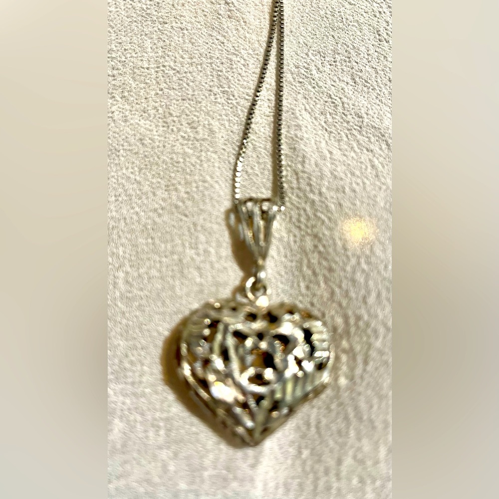 Vintage sterling silver heart necklace, nice pre-loved condition